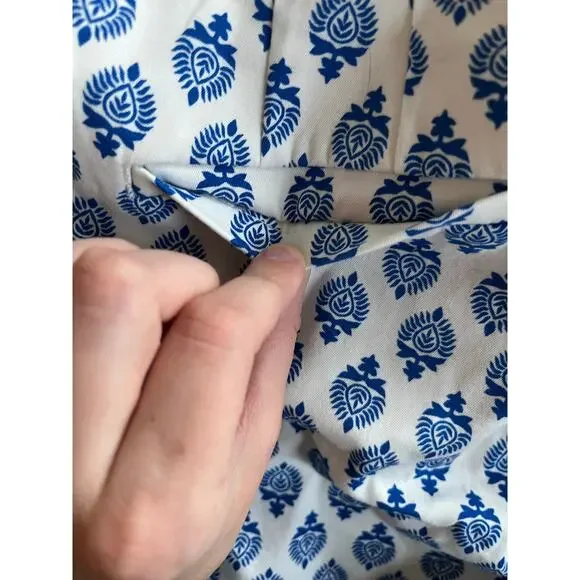 NWT Talbots Perfect Skimmer Pants 4 Small Slim Leg Crop Geometric Beach Classic - Picture 7 of 16